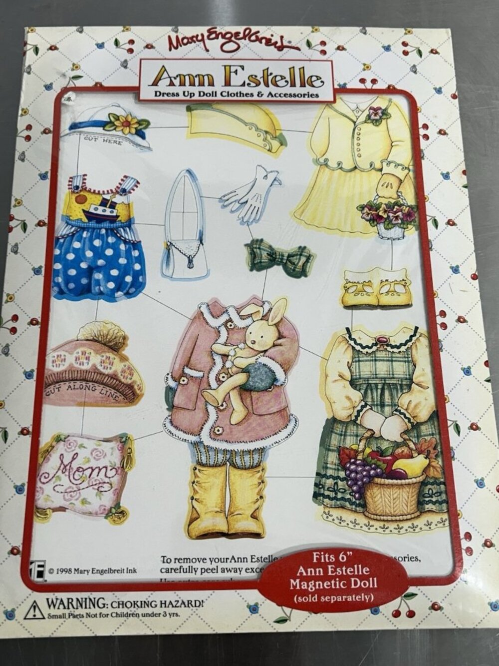 1998 Mary Engelbreit Ann Estelle Magnetic Dress-Up Doll Clothes Accessories Set